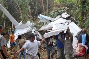 Genangan Air Bercampur Avtur Hambat Evakuasi