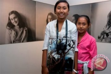 Kisah Gadis Pemulung  Jadi Juara Lomba Foto Internasional Dibukukan