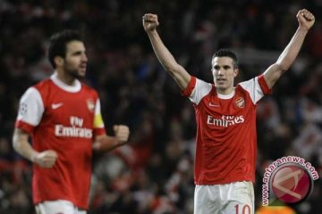 Arsenal Tetap di Posisi Gelar Setelah Libas Blackpool 