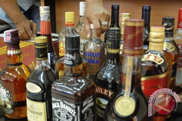 Pemerintah diminta naikkan cukai alkohol