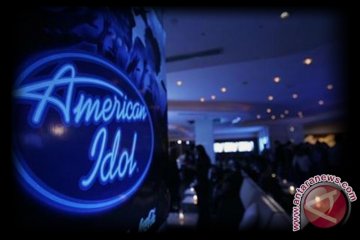 "American Idol" Divoting Lewat Facebook 