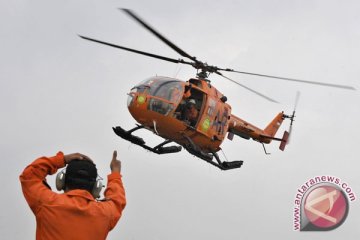 Basarnas kerahkan helikopter untuk cari korban 