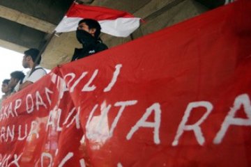 DEMO KORUPSI