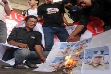 BAKAR FOTO