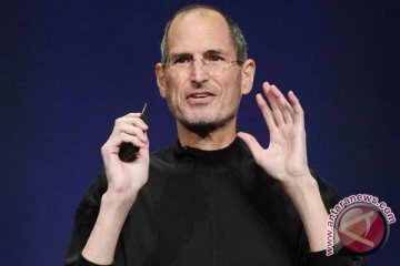 Steve Jobs Pamerkan Markas Baru Apple