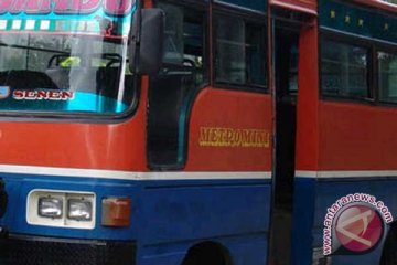 Tabrak wartawan, sopir metromini ditangkap