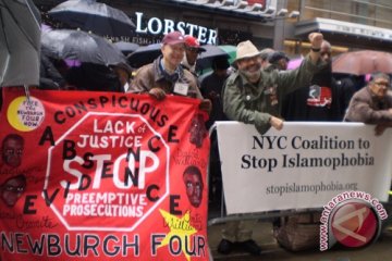 Tokoh Muslim Indonesia Berdemo di New York