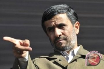 Enyahlah dari Teluk, kata Ahmadinejad