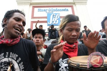 Kelompok anak "punk" rusak keindahan kota Medan