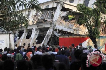 35.000 orang mengungsi akibat gempa di Tiongkok