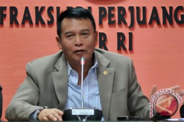 Tubagus Hasanuddin Imbau Prajurit TNI Tahan Diri 