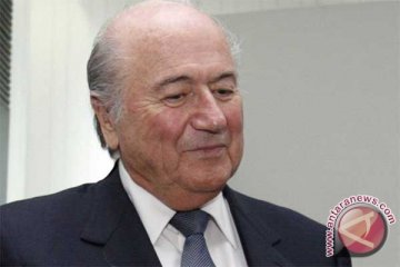 Blatter Isyaratkan Pensiun Setelah Periode Mendatang