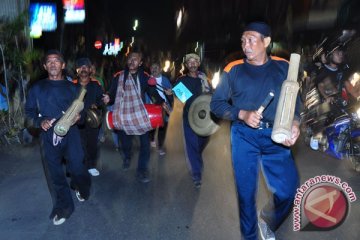Bupati Lampung Timur minta warga tingkatkan siskamling