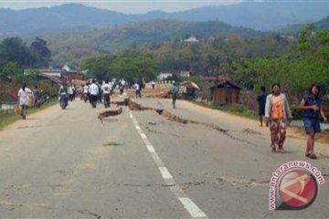 Gempa Kalimantan Barat karena pergeseran lempeng kecil