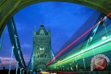 Bandara Gatwick di London dibuka kembali setelah "drone" timbulkan kekacauan