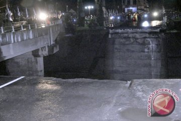 Tujuh Rumah Hanyut Diterjang Banjir Lahar