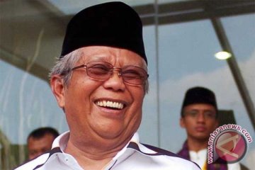 Ketua Dewan Syuro PKS muncul di Padang