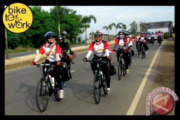 Semarang Sambut Kedatangan Tim Srikandi B2W 