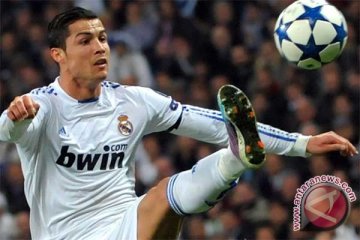 Tendangan gledek Ronaldo cederai bocah ini