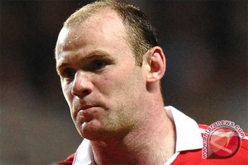 Rooney absen lagi