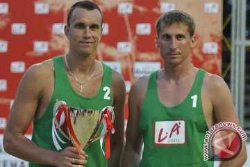  Dyachenko/Sidorenko Juara Voli Pantai  Batam Terbuka