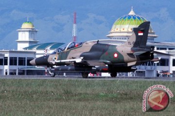 Tanki pesawat TNI AU jatuh di Riau