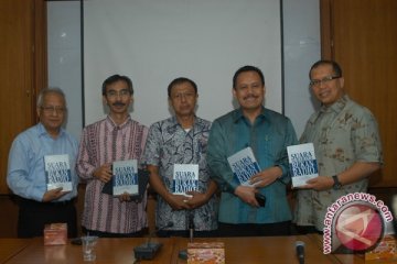 Radio SS Bawa Perubahan Bagi Surabaya