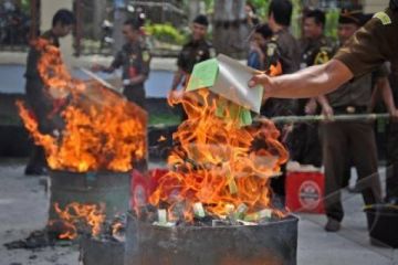 MUSNAHKAN BARANG BUKTI