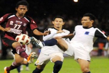 BEREBUT BOLA