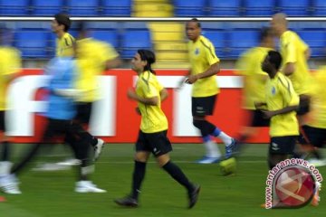 Menang Agregat 7-4 Porto ke Final