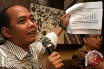 PD Minta Kritikan ke Pemerintah dengan Data Akurat