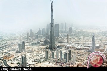 "Spiderman" al-Memari akan lompat dari gedung tertinggi di dunia