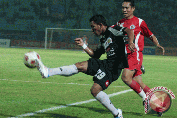 Arema Kandaskan Deltras Sidoarjo 3-0 