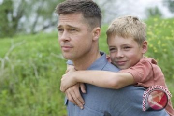 Brad Pitt pensiun tiga tahun mendatang  