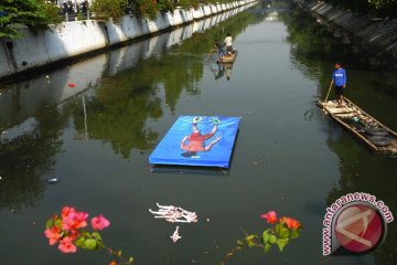 Fotografer ANTARA  Ajak Masyarakat Jaga Ciliwung 