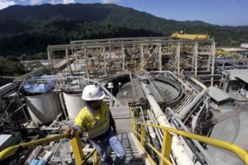 TARGET PRODUKSI NEWMONT