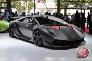 Lambo Sesto Elemento tidak masuk Indonesia