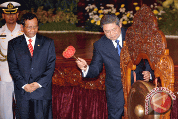Presiden SBY Buka Simposium Internasional Konstitusi