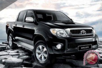 Toyota Incar Penjualan 600-700 New Hilux Per Bulan