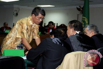 Sidang Pemeriksaan Saksi Cirus Kembali Ditunda