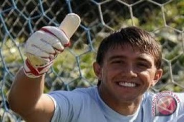 Kiper Uruguay Muslera Dikontrak Galatasaray 