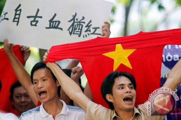 Warga Filipina dan Vietnam bersatu protes Tiongkok