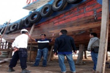 Berbincang dengan Pekerja Galangan Kapal