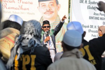 DESAK PEMBUBARAN AHMADIYAH