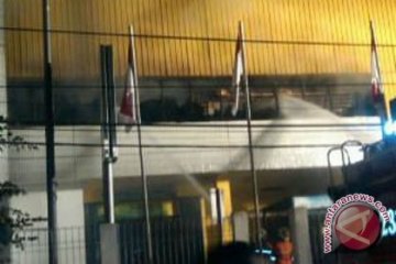 Carrefour Sunter Terbakar