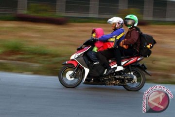 Jalur Puncak-Cianjur mulai dilalui pemudik