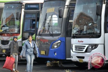 Penumpang bus keluhkan kondisi Terminal Merak 