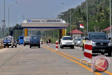 Dahlan minta Jasa Marga kreatif danai tol Semarang-Solo