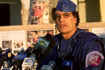 Gaddafi diperkirakan sembunyi di perbatasan 