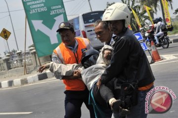 Seorang pemudik tewas tertabrak bus di Pantura Jawa
